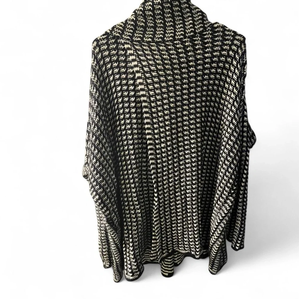 Elan Monochrome Cowl Neck Sweater​ - Picture 5 of 6